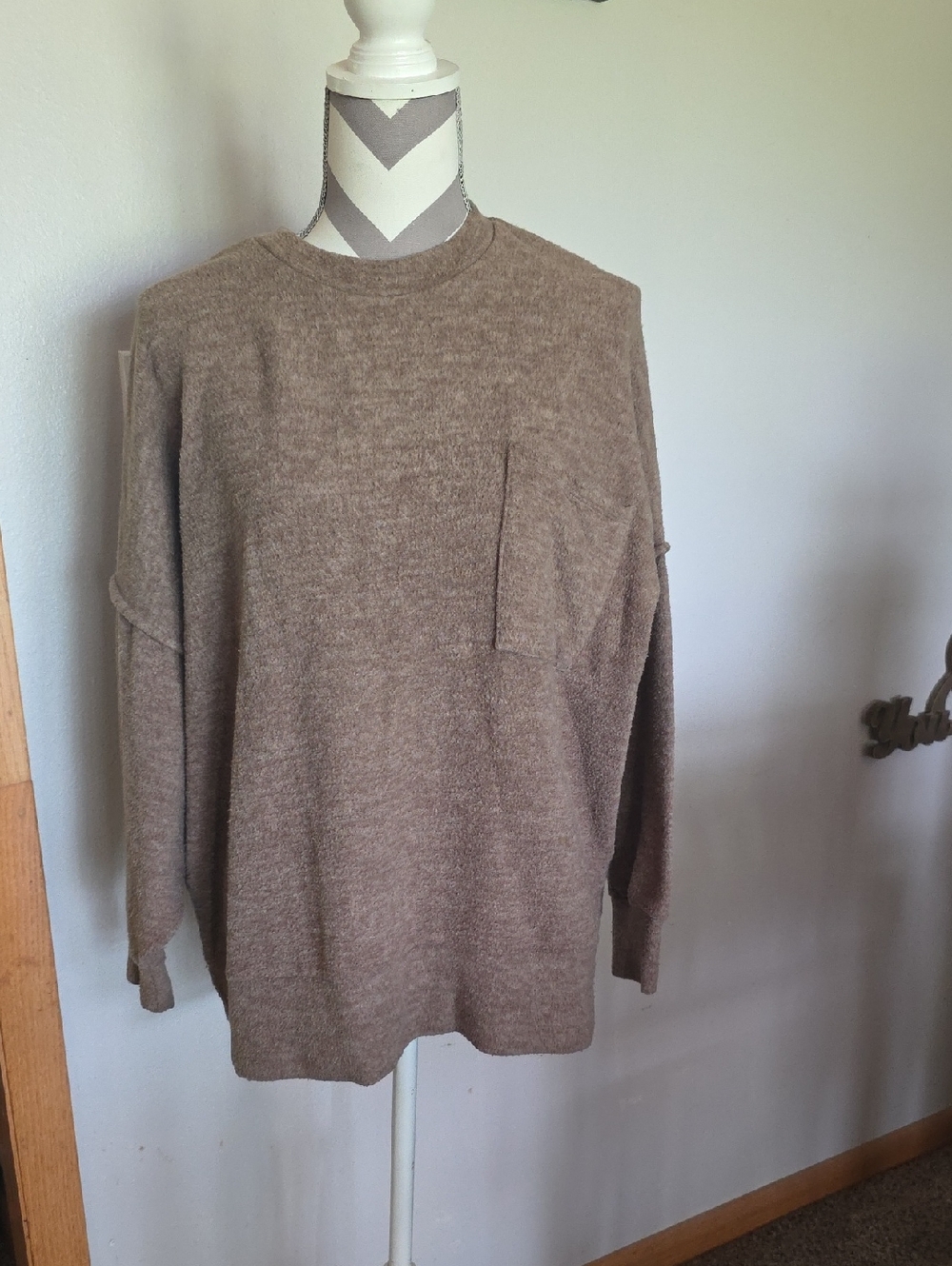 Zenana Brushed Melange Hacci Knit Oversized Pocket Sweater L/XL Brown